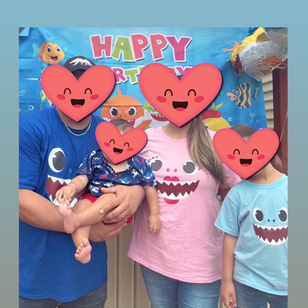 BABY SHARK FAMILY T SHIRTS